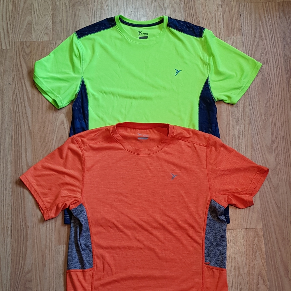 2 Old Navy Active Go Dry Athletic Short Sleeve Shirts
